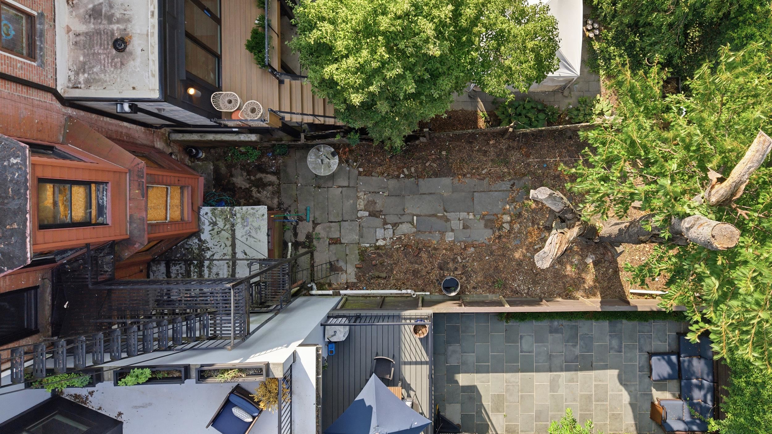 318 York St, Jersey City, NJ 07302 photo