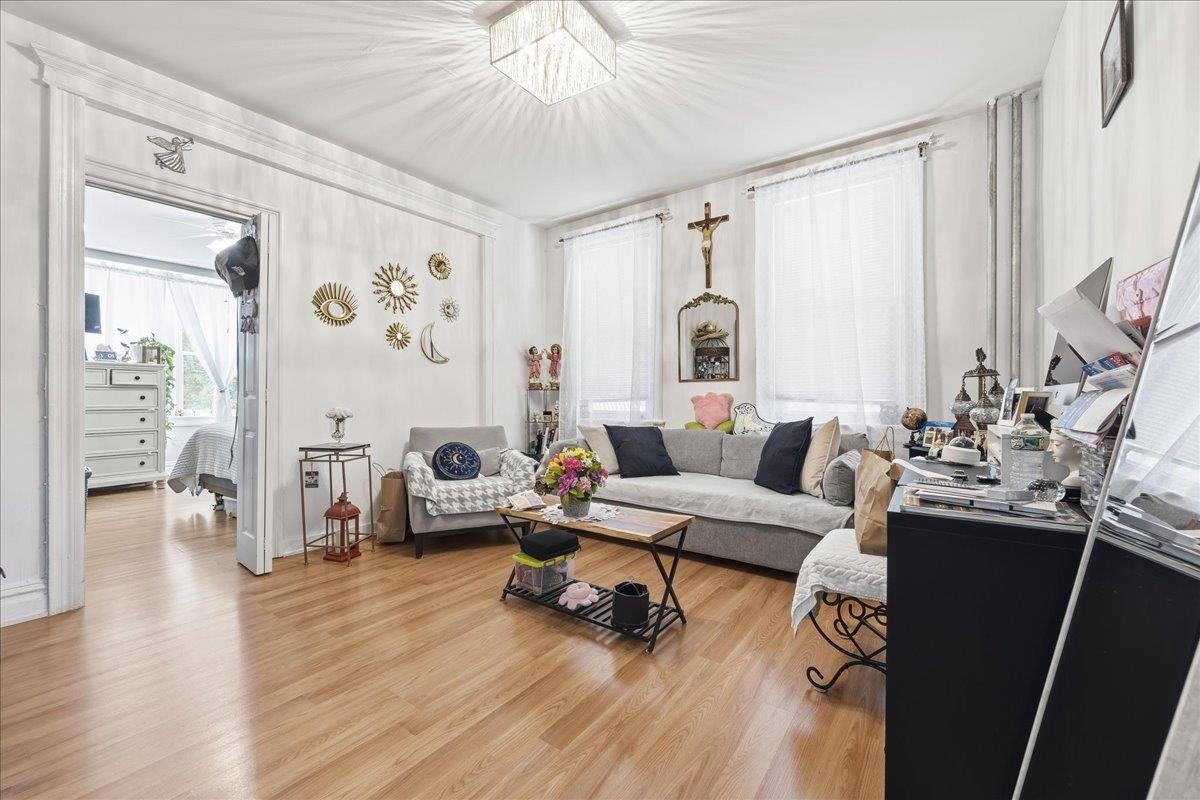 122 61st, West New York, NJ 07093 photo