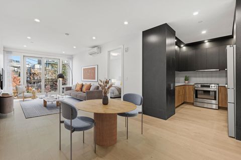 Condominium in Jersey City, Downtown NJ 391 1st St.jpg