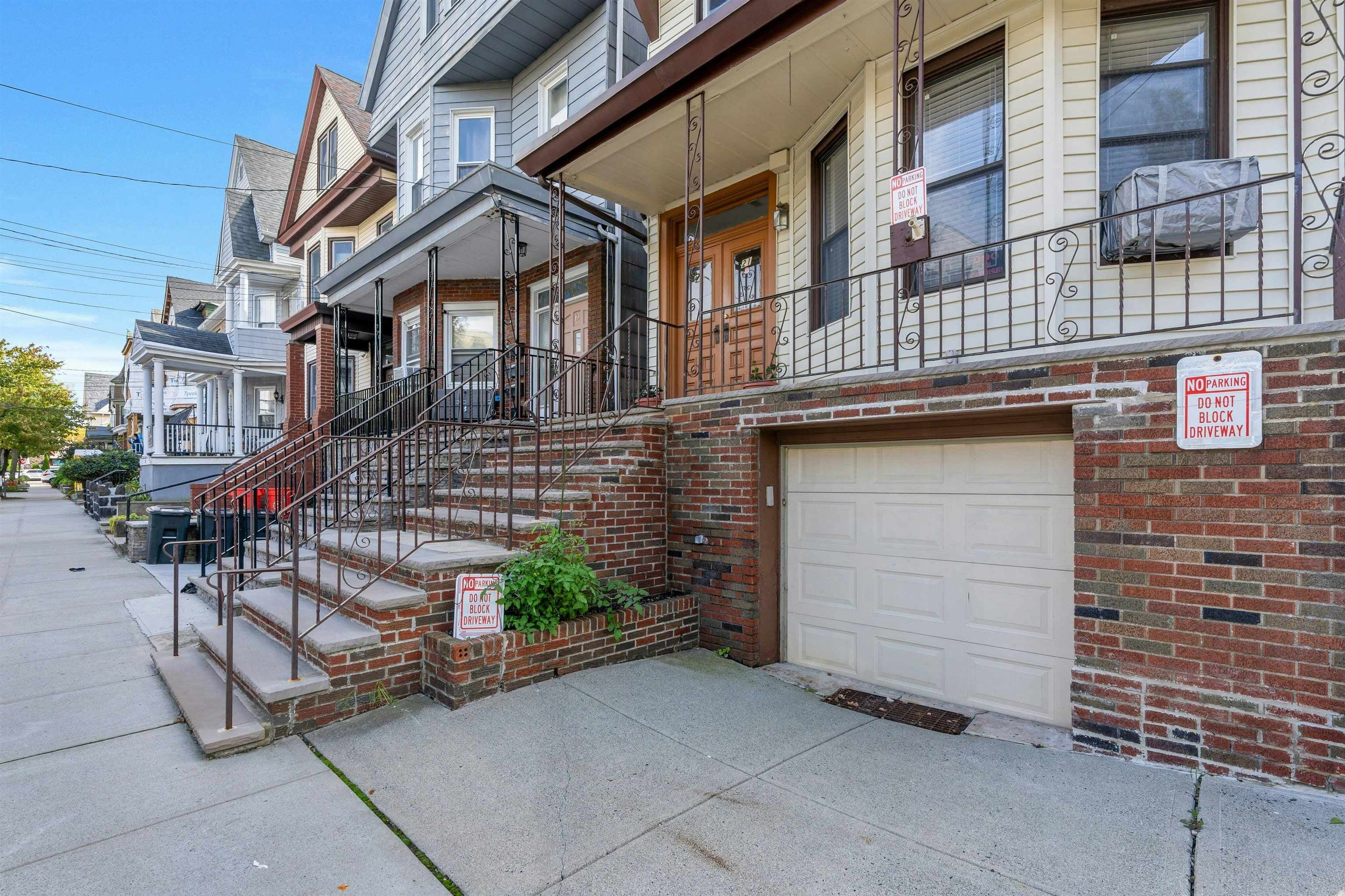 21 Cooper Pl, Weehawken, NJ 07086 photo