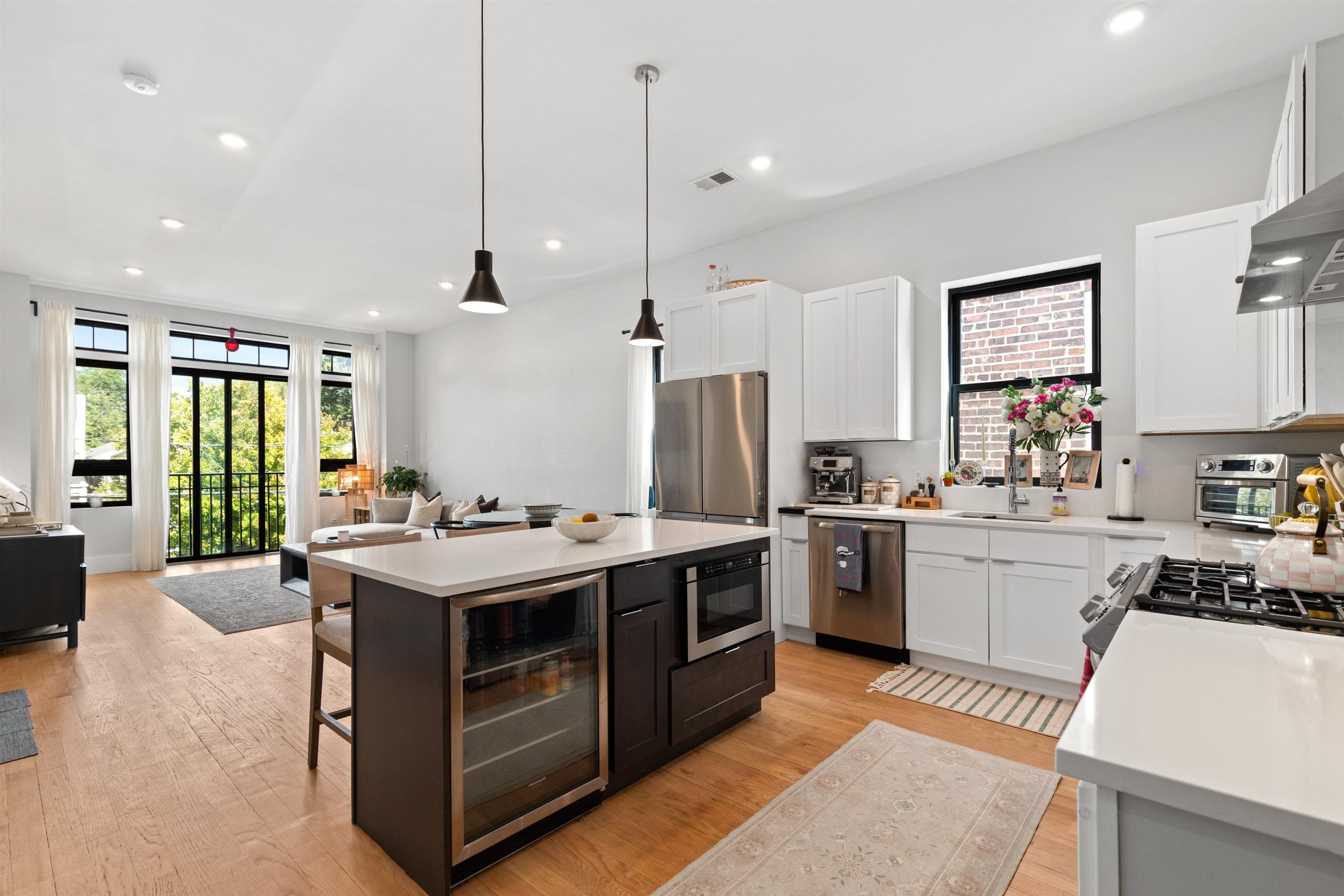 107 Orient Ave, Jersey City, NJ 07305 photo
