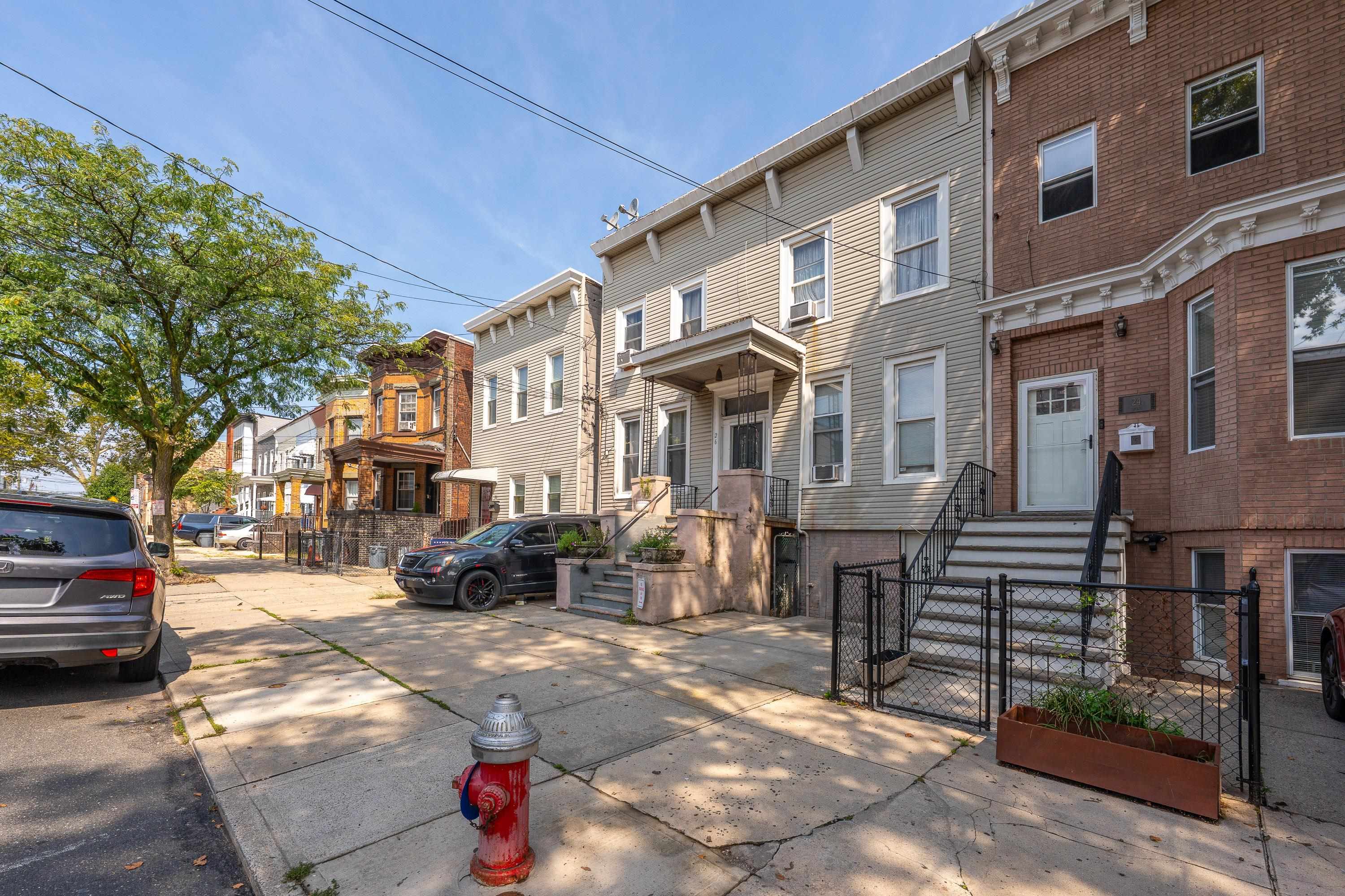 26 Irving St, Jersey City, NJ 07307 photo