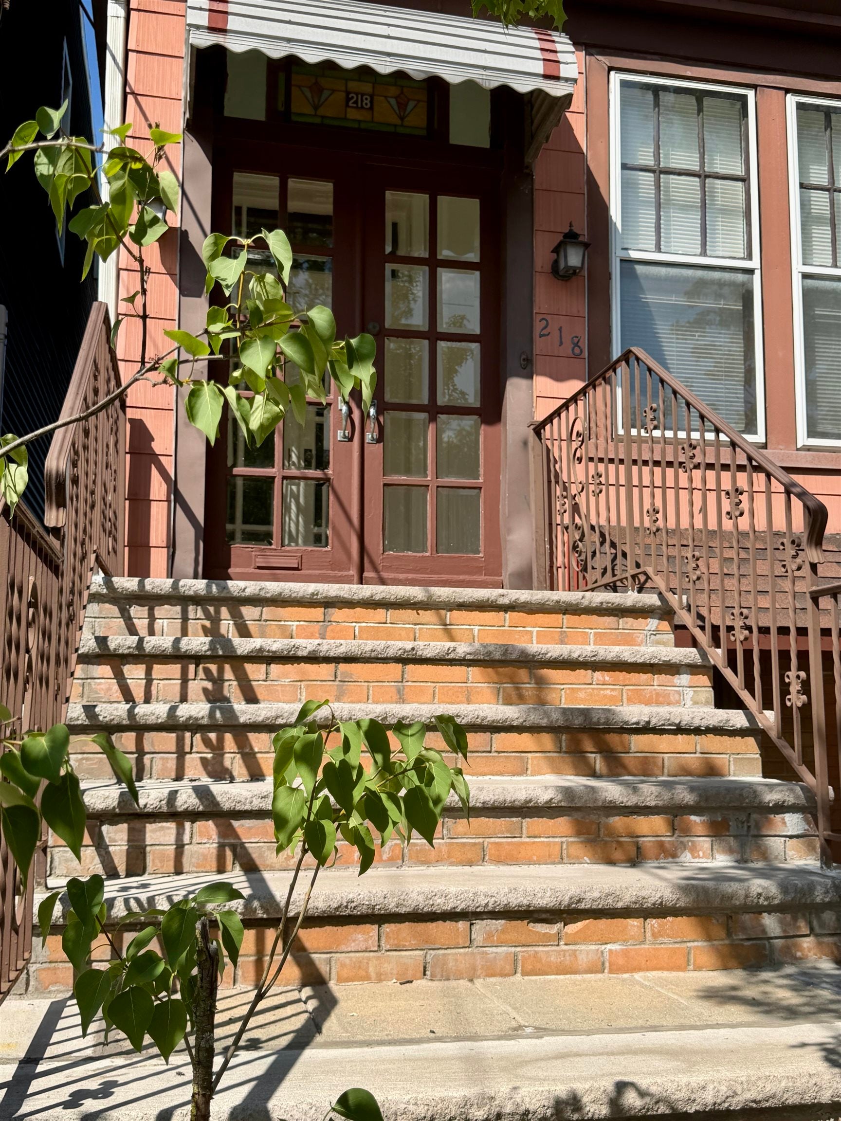 218 Jane St, Weehawken, NJ 07086 photo