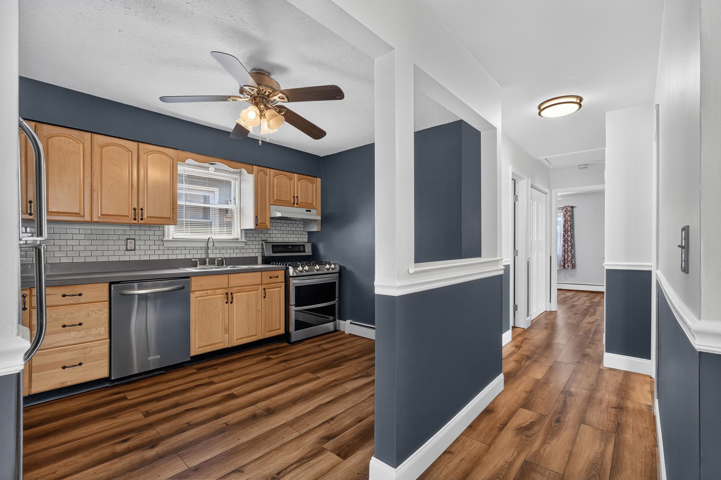70 W 24th St, Bayonne, NJ 07002 photo