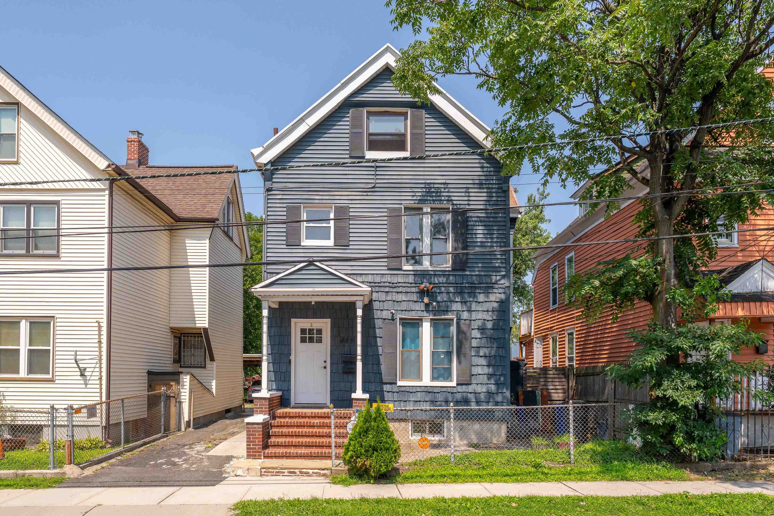 485 Cary St, Orange, NJ 07050
