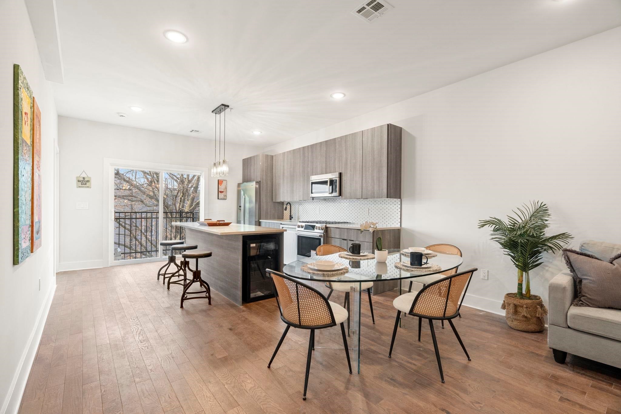 547 Palisade Ave #3, Jersey City, NJ 07307 photo