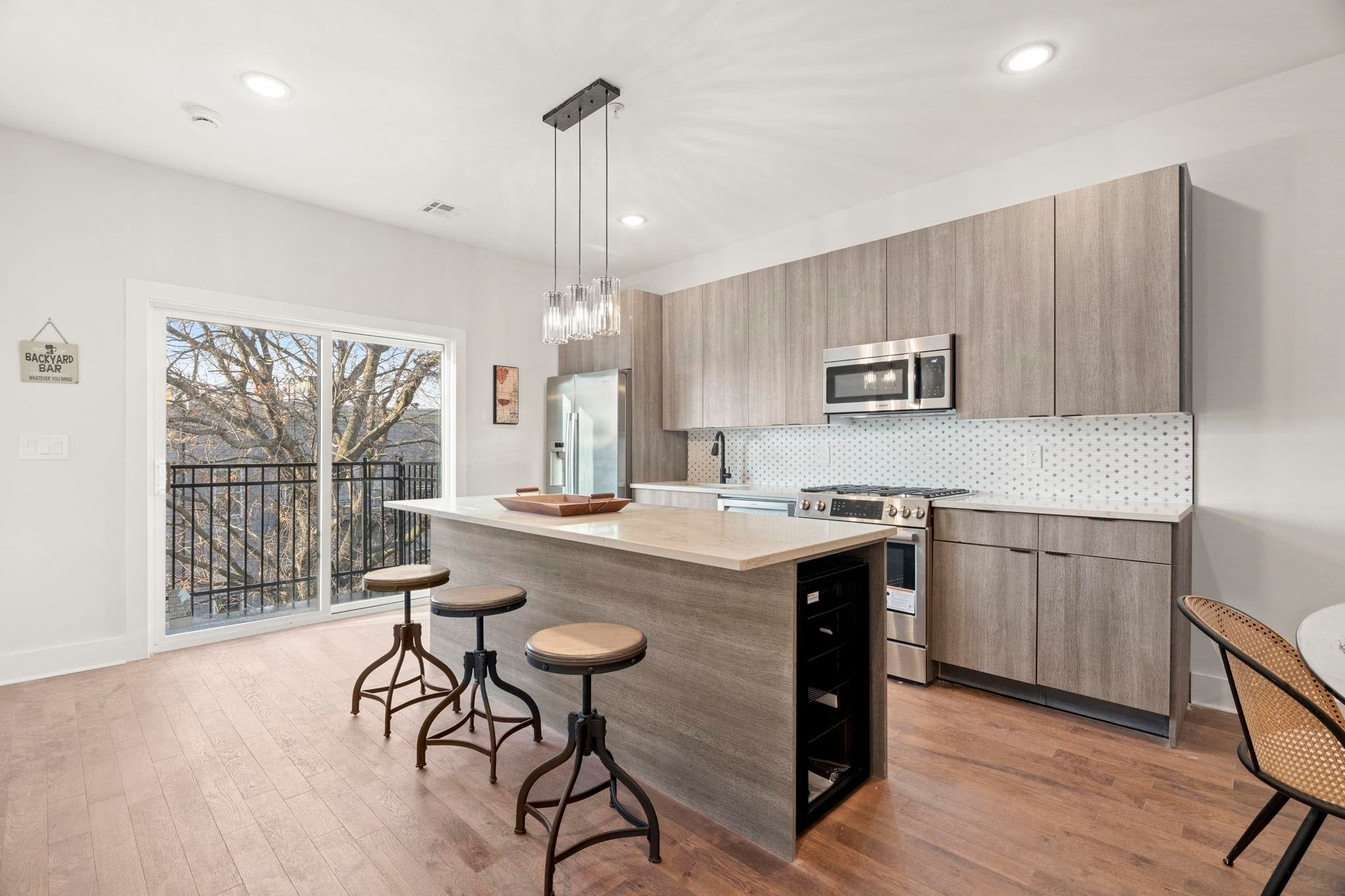 547 Palisade Ave #3, Jersey City, NJ 07307 photo