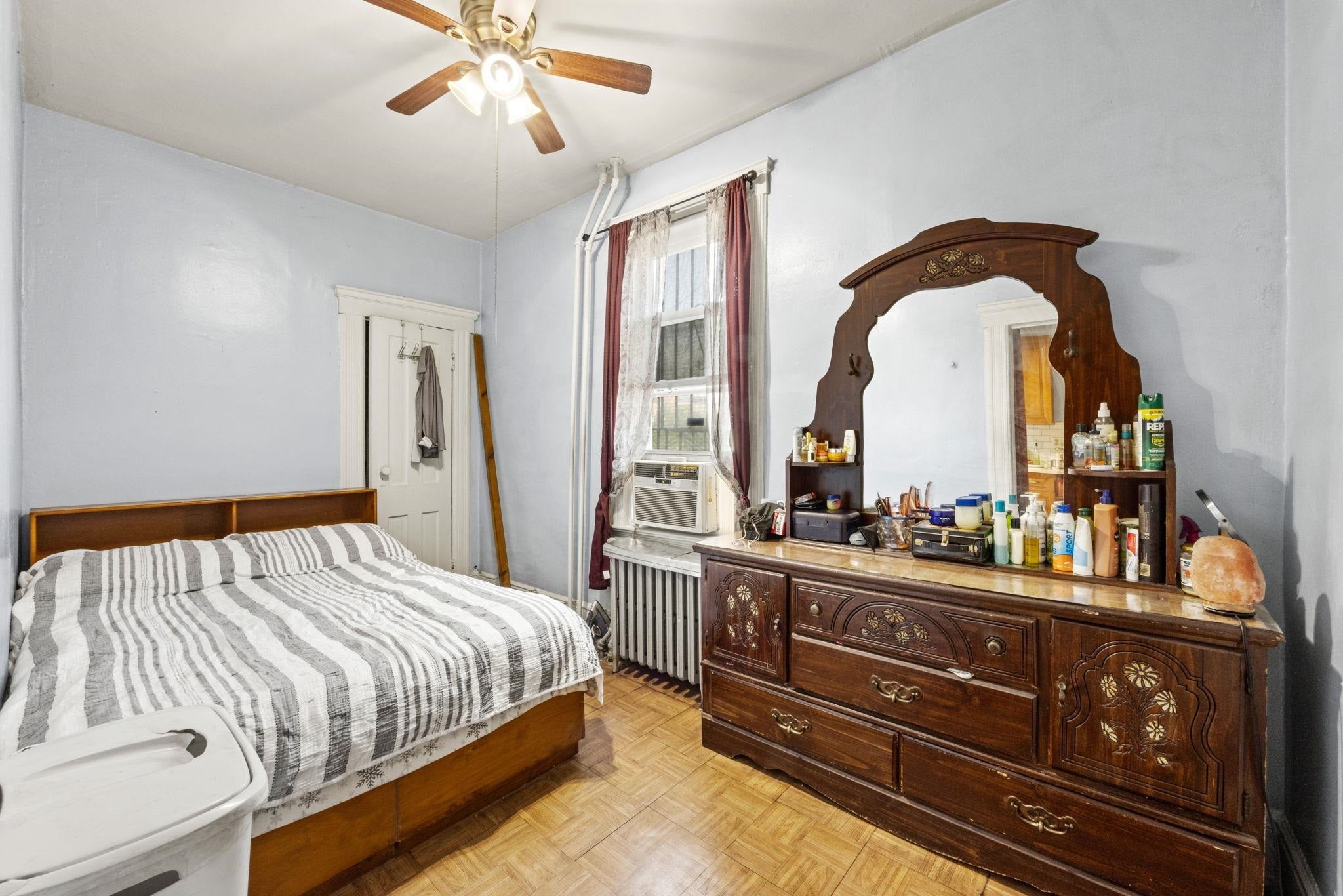 22 Skillman Ave, Jersey City, NJ 07306 photo