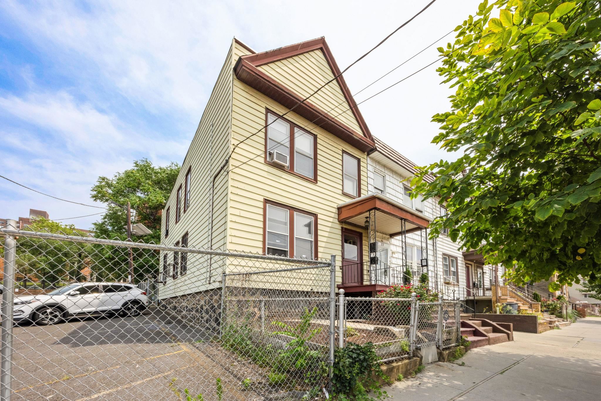 22 Skillman Ave, Jersey City, NJ 07306