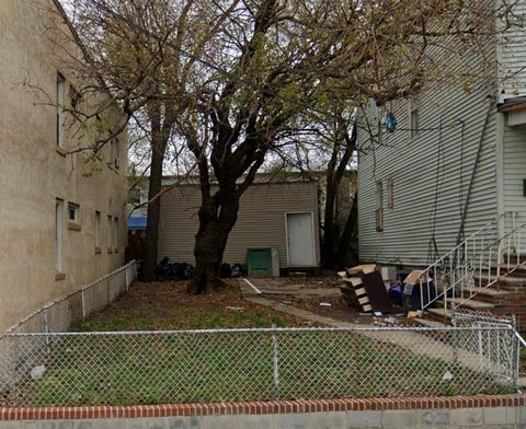  in Jersey City, Bergen-Lafayett NJ 113 Ege Ave.jpg