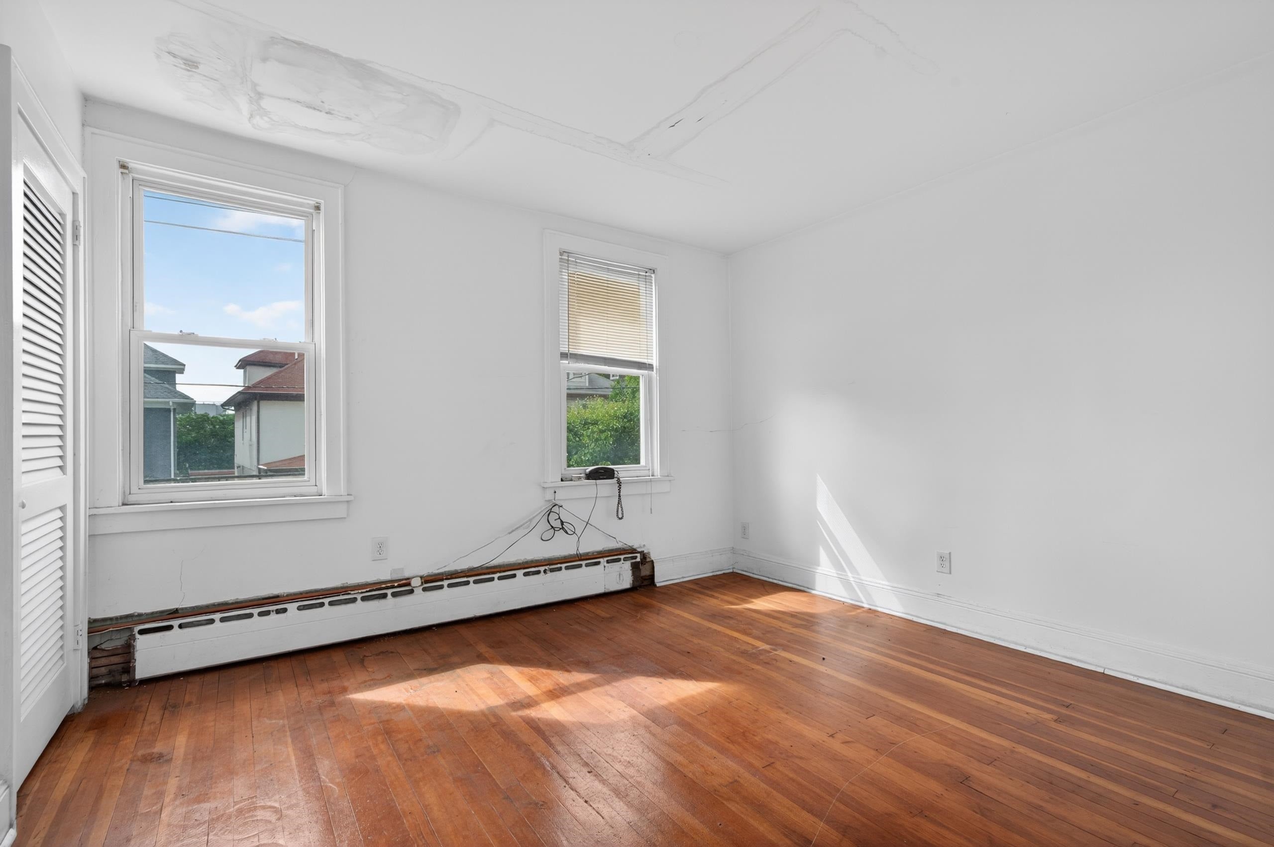 6104 Monitor Pl, West New York, NJ 07093 photo