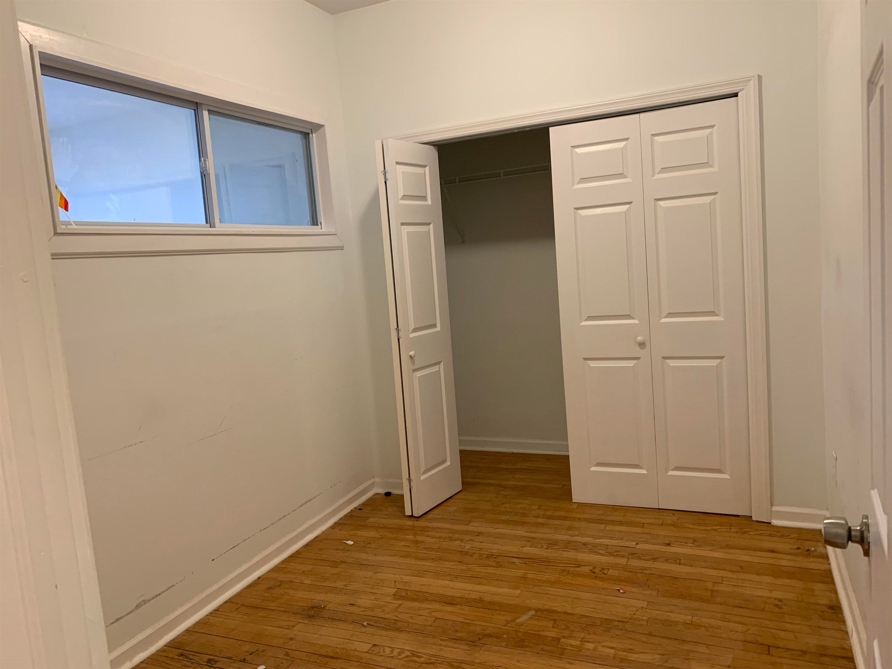 360 Pacific Ave, Jersey City, NJ 07304 photo