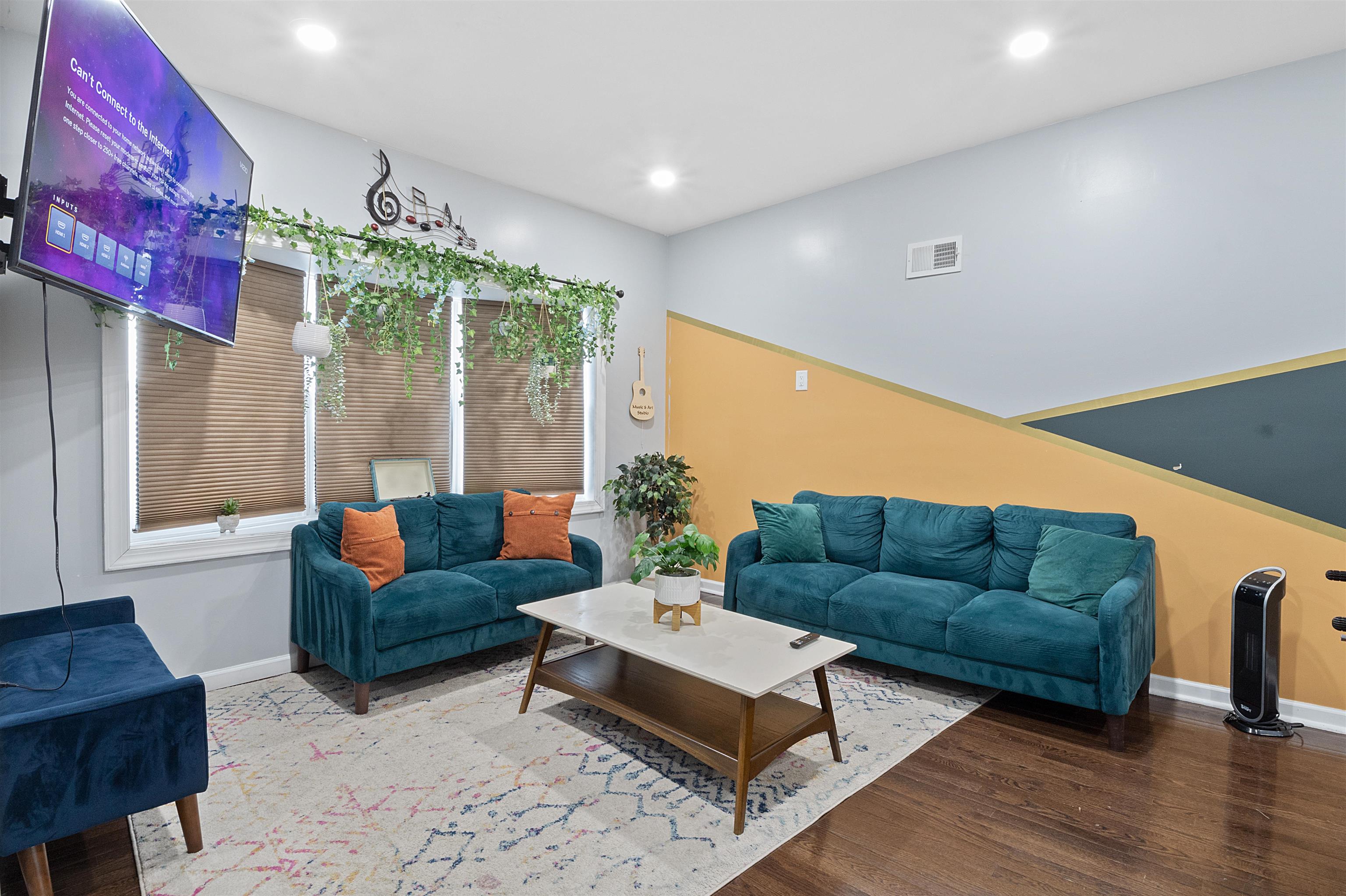 84 W 3rd St, Bayonne, NJ 07002 photo
