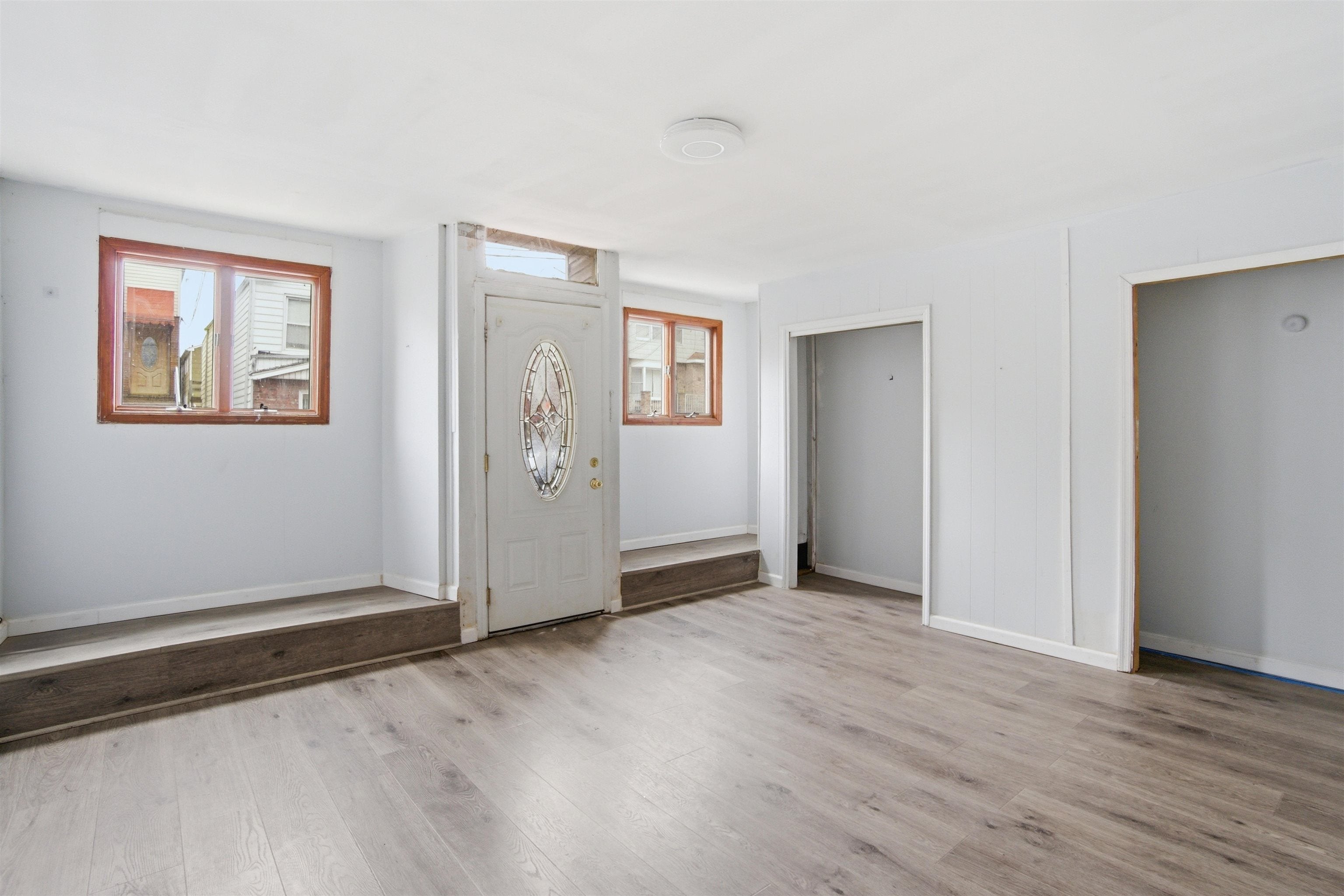13 Cottage St, Bayonne, NJ 07002 photo