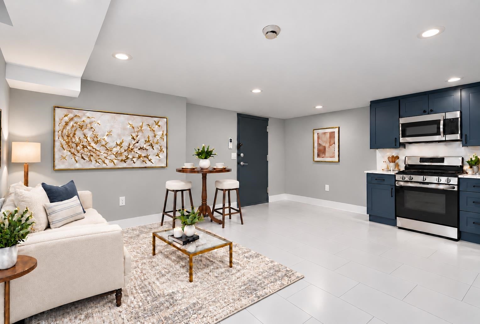 933 Summit Ave, Jersey City, NJ 07307