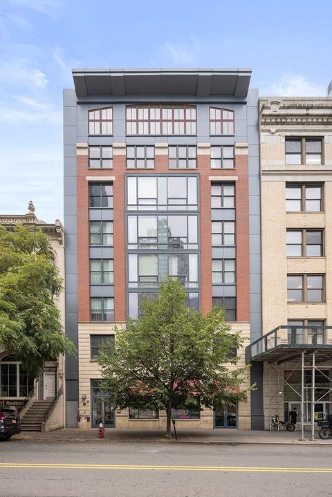 Condominium in Jersey City, Downtown NJ 253 Washington St.jpg