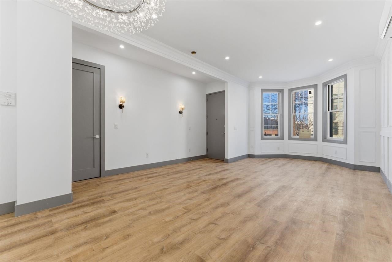 821 18th St, Union City, NJ 07087 photo