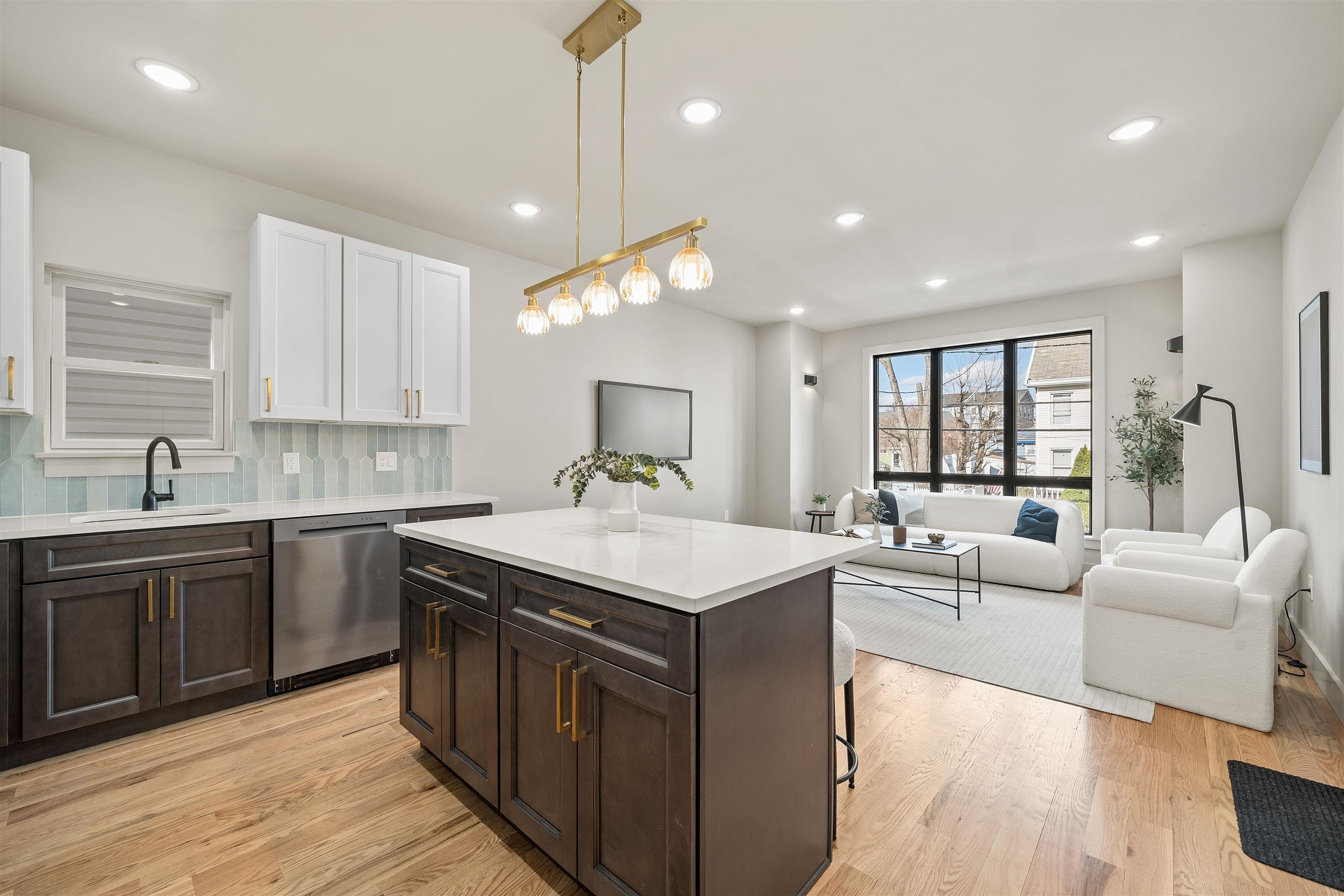279 Pearsall Ave, Jersey City, NJ 07305 photo