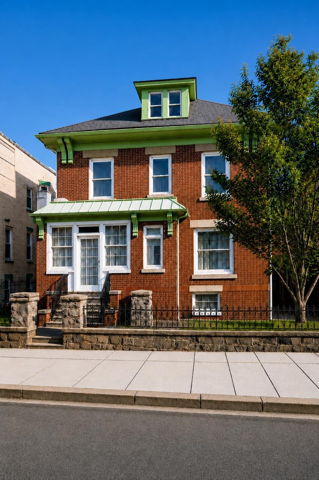204 206 Palisade Ave, Union City, NJ 07087