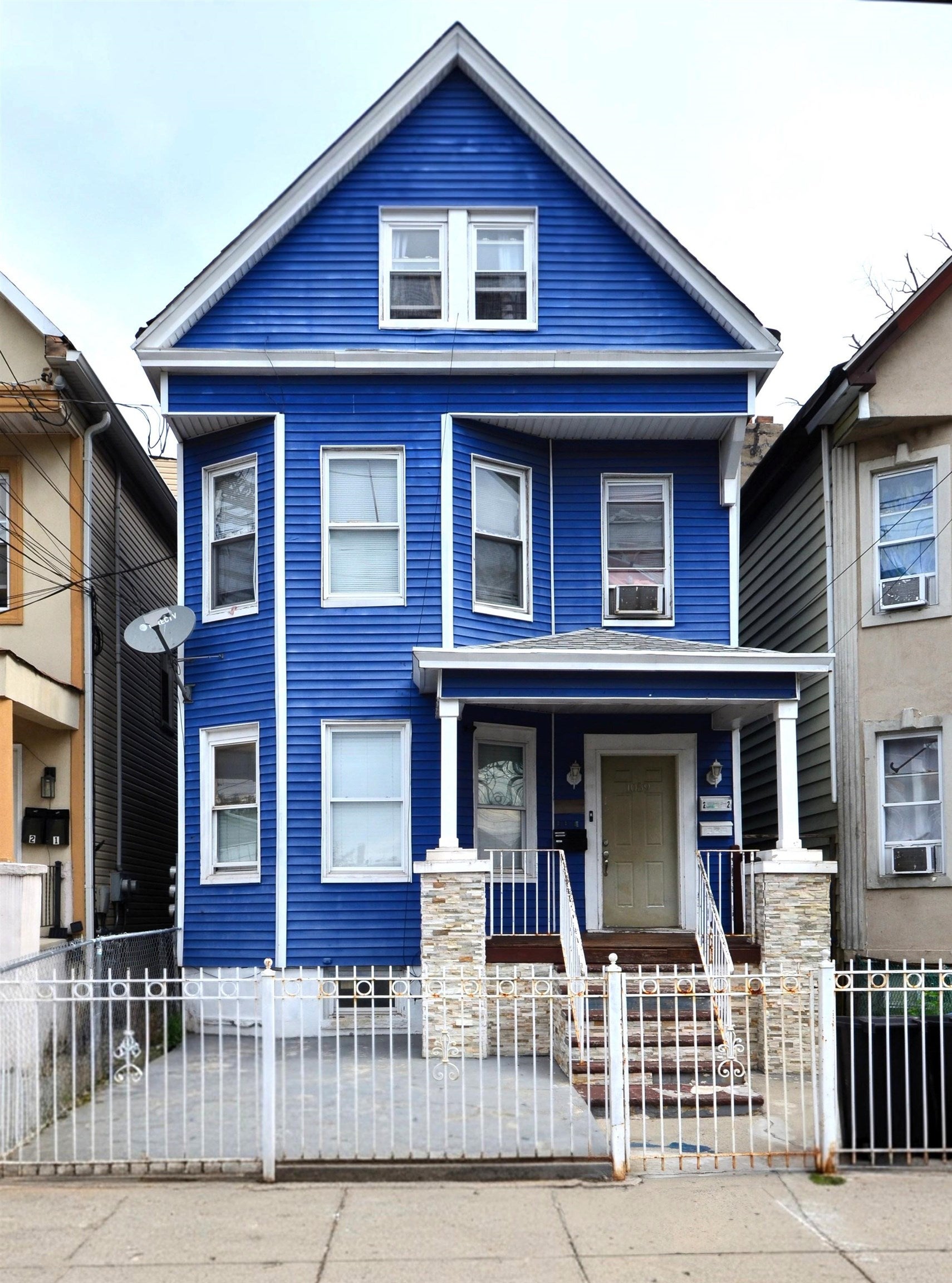 1059 Lafayette St, Elizabeth, NJ 07001