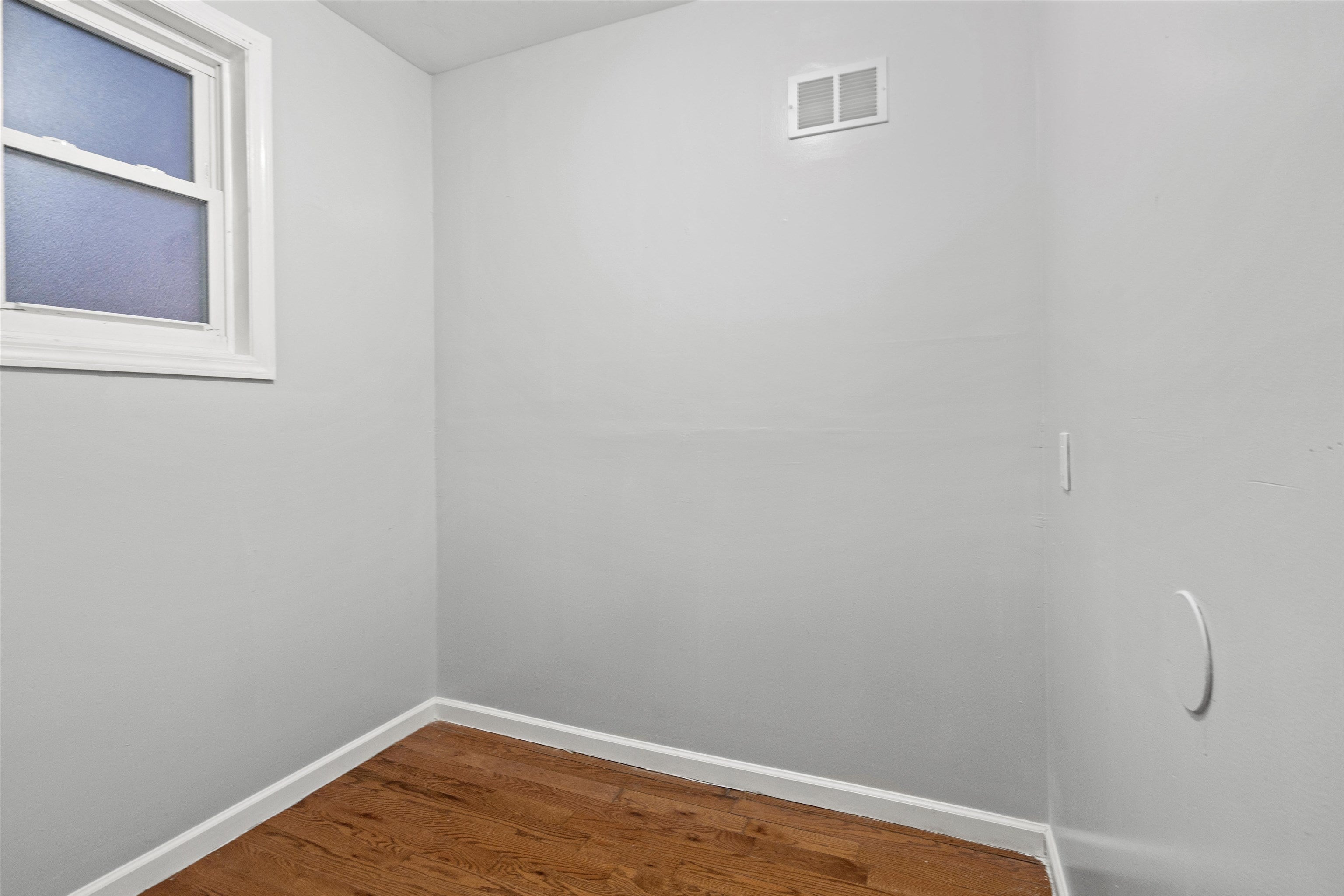 1307 51, North Bergen, NJ 07047 photo