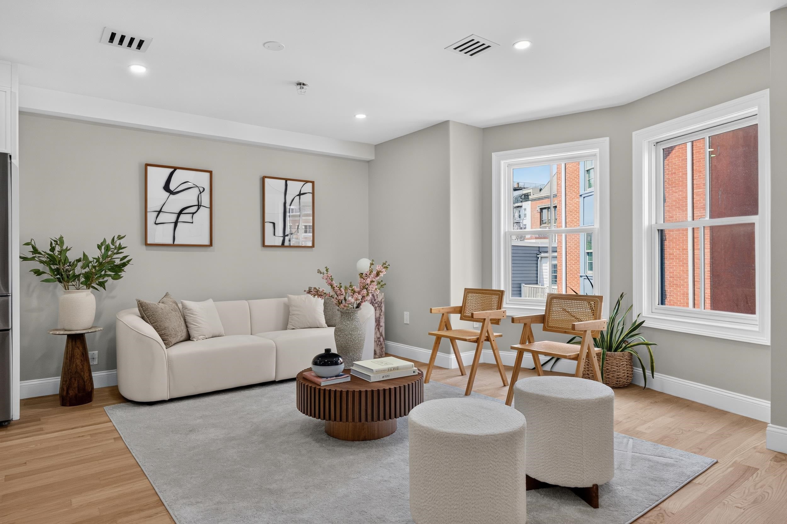 306 Grand St, Jersey City, NJ 07302
