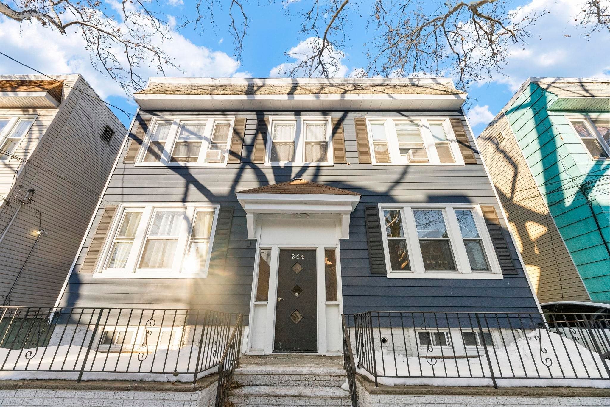 264 Lexington Ave, Jersey City, NJ 07304
