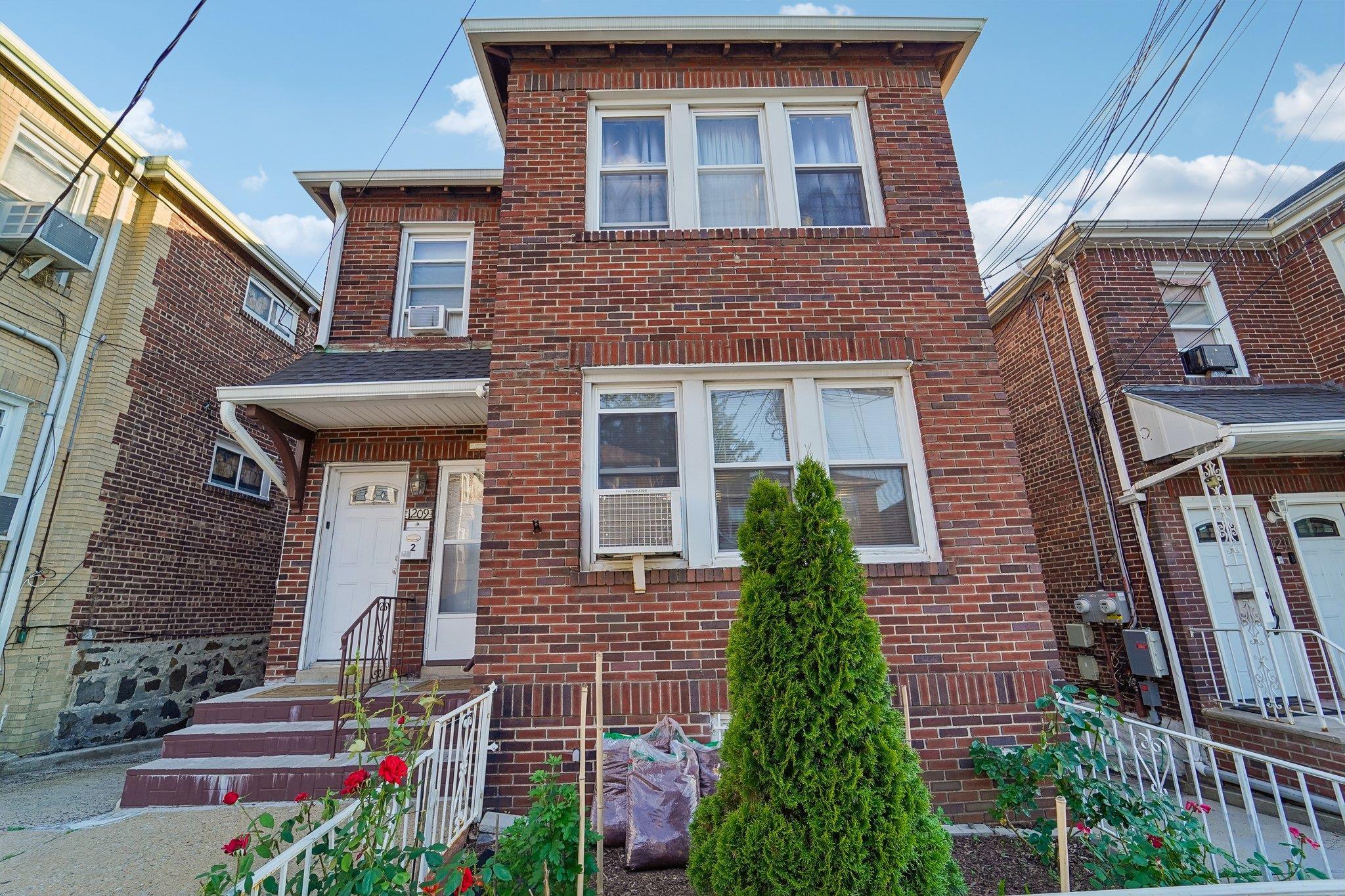 1209 88th St, North Bergen, NJ 07047