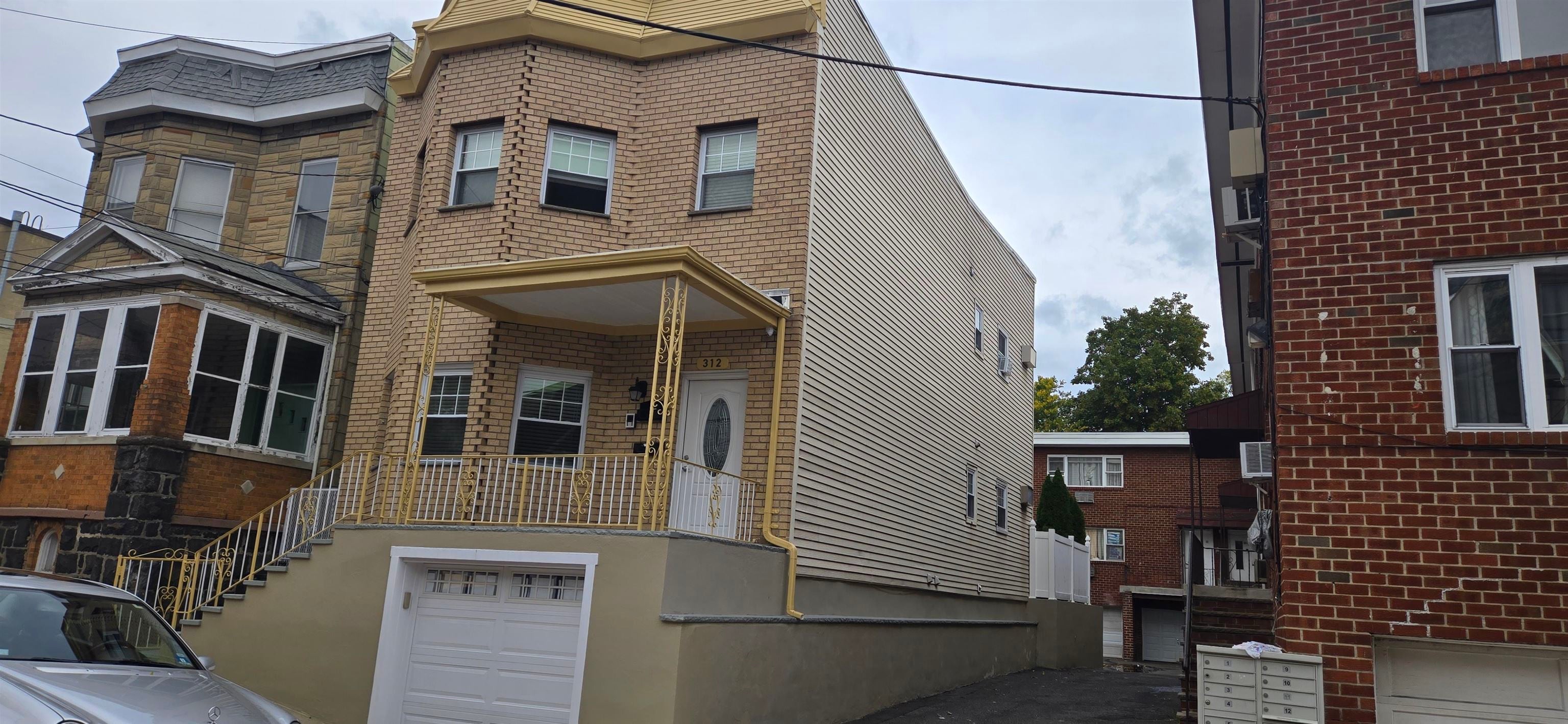 312 16th St, Union City, NJ 07087 photo