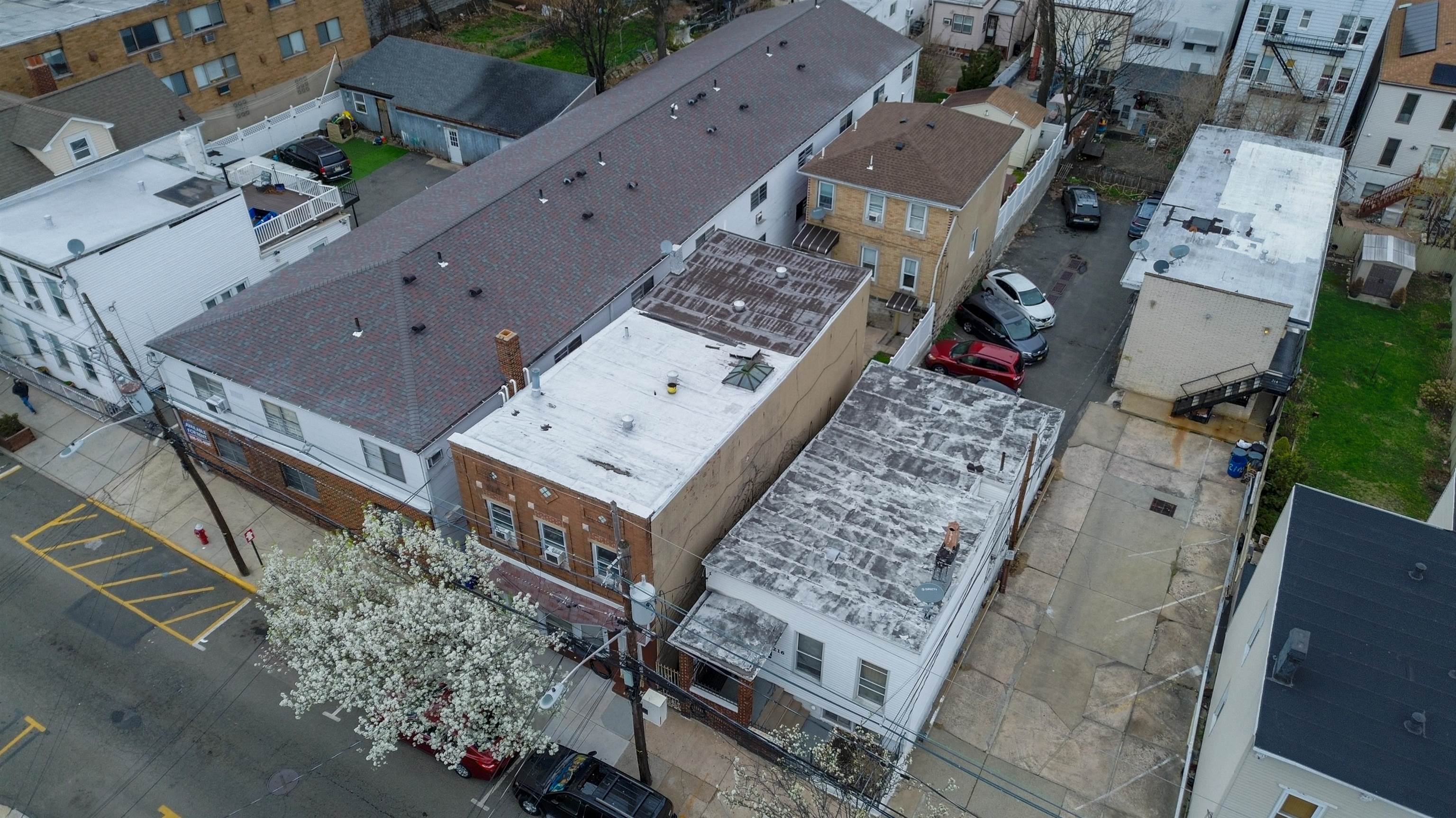 218 68th St, Guttenberg, NJ 07093 photo