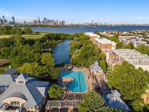 Condominium in Jersey City, Greenville NJ 208 Shearwater Ct West Ct #53 16.jpg