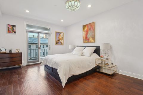 Condominium in Jersey City, Greenville NJ 208 Shearwater Ct West Ct #53 9.jpg
