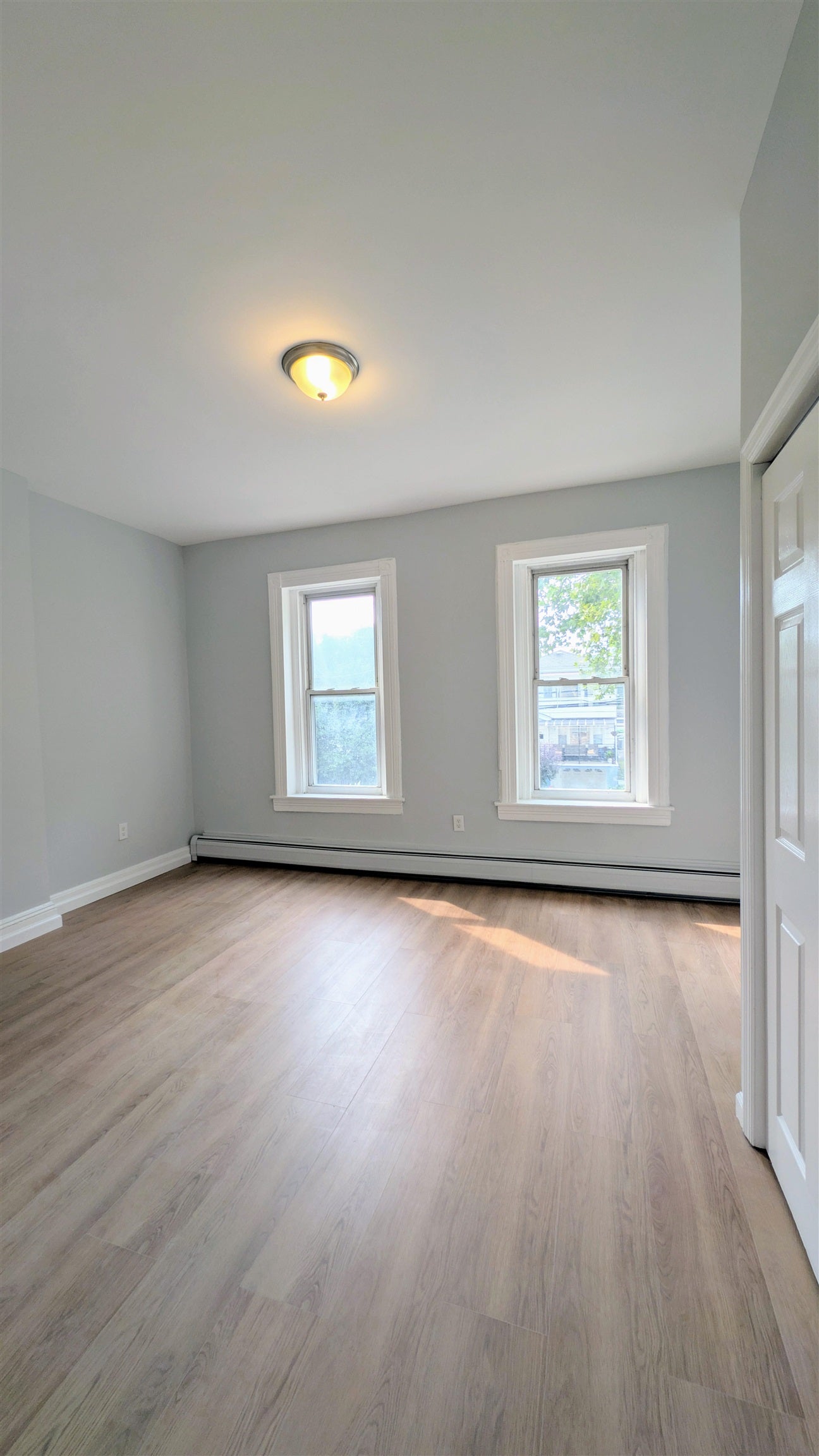 150 Mallory Ave, Jersey City, NJ 07304 photo