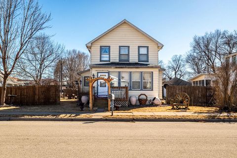 Single Family Residence in La Crescent MN 233 3rd STREET NORTH STREET.jpg