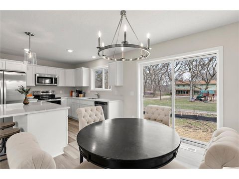 Single Family Residence in Cannon Falls MN 104 Maple St 9.jpg