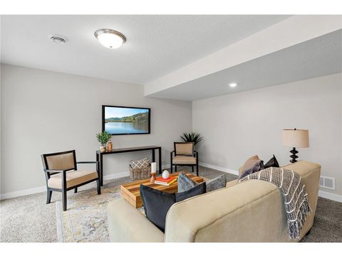 Single Family Residence in Cannon Falls MN 104 Maple St 25.jpg