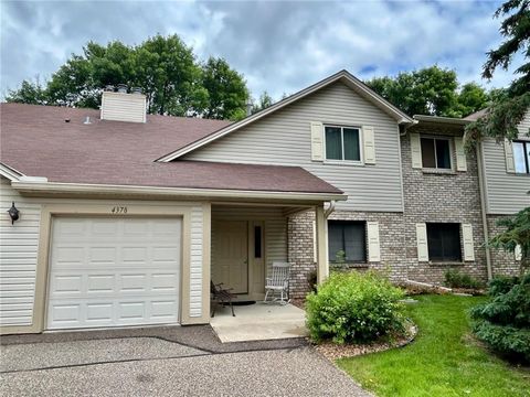 Single Family Residence in Vadnais Heights MN 4378 Buckingham COURT.jpg