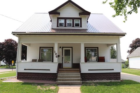 Single Family Residence in Caledonia MN 124 South STREET EAST STREET.jpg