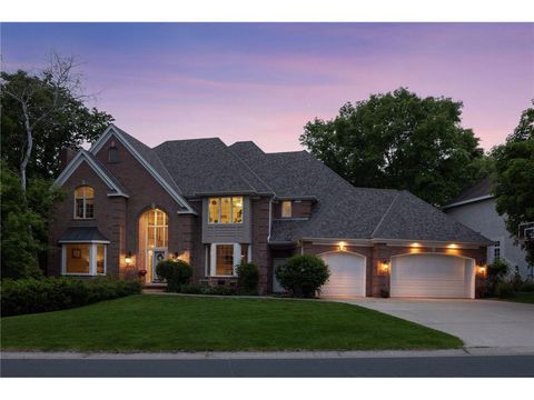 Single Family Residence in Saint Paul MN 3591 Woodland TRAIL.jpg