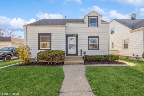 Single Family Residence in Milwaukee WI 4858 N 73rd STREET.jpg