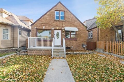 Single Family Residence in Milwaukee WI 2678 S 16th STREET.jpg