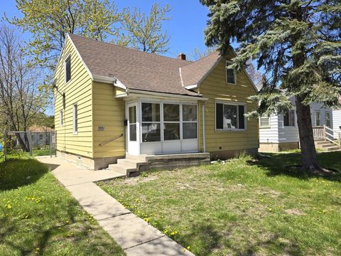 Single Family Residence in Milwaukee WI 4841 N 39th STREET.jpg