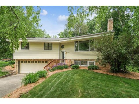 Single Family Residence in Minnetonka MN 14126 Glenridge ROAD.jpg