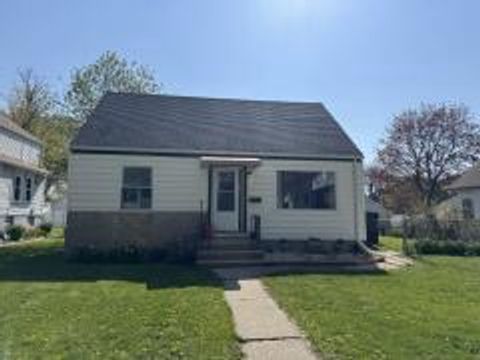 Single Family Residence in Milwaukee WI 502 S 66th STREET.jpg