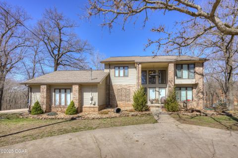 Single Family Residence in Galena KS 405 E 34th Street.jpg