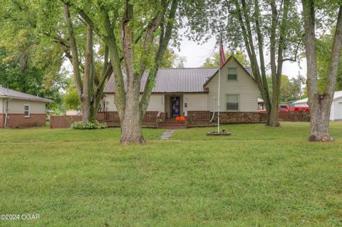 Single Family Residence in Columbus KS 603 Minnesota Avenue.jpg