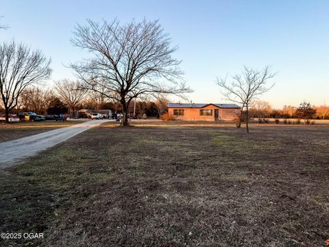Manufactured Home in Columbus KS 1461 Clem Road.jpg