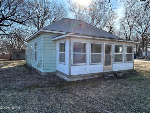 Single Family Residence in Columbus KS 600 Ohio Avenue.jpg