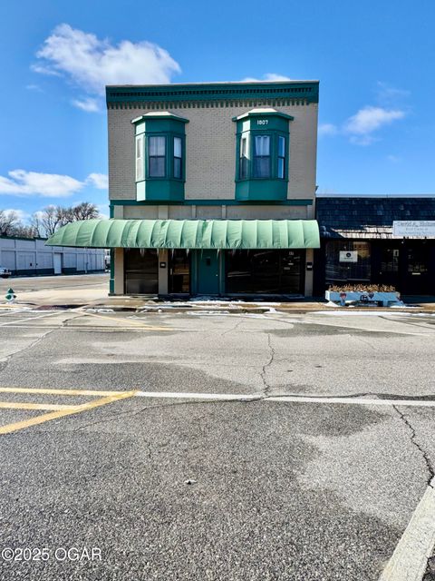  in Columbus KS 135 Pennsylvania Avenue.jpg