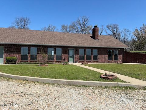 Single Family Residence in Galena KS 602 Hillcrest Drive.jpg